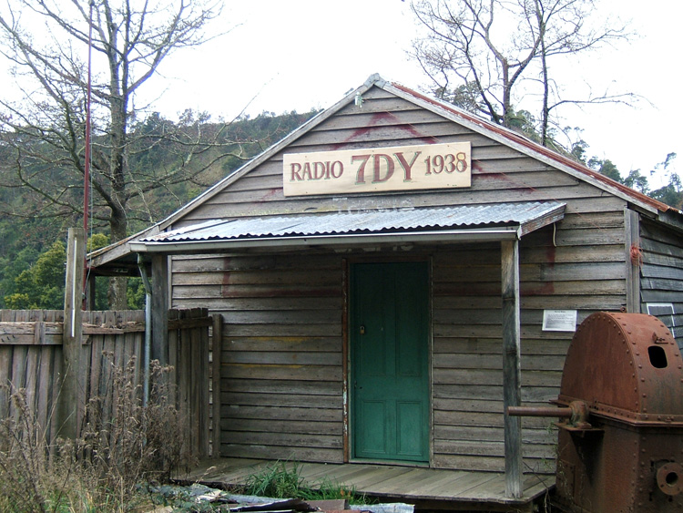 13.Old Derby radio stn.